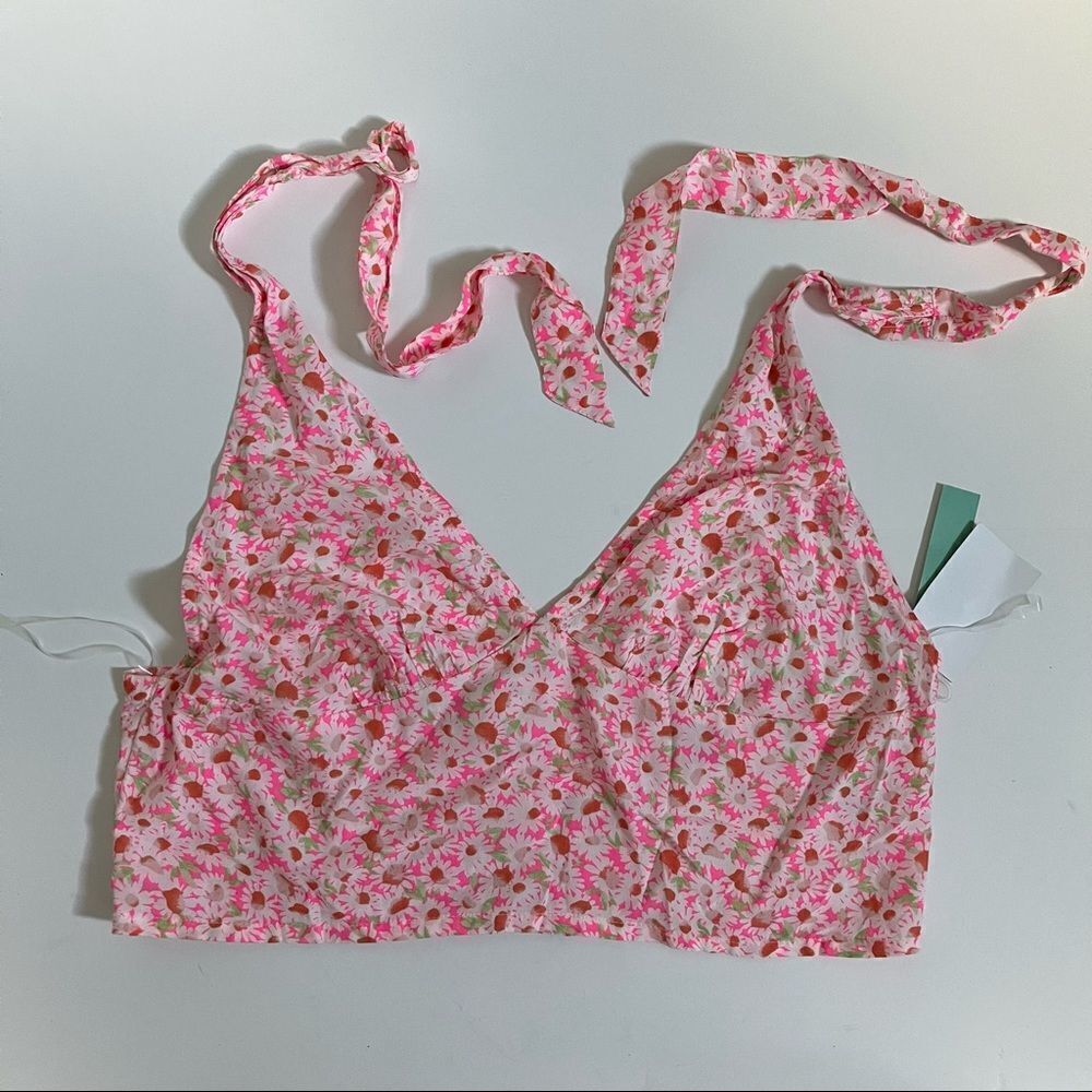 NWT Abound Halter Crop Top Size L
